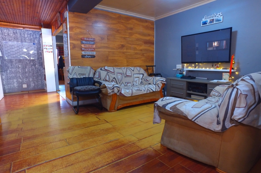 2 Bedroom Property for Sale in Westridge Western Cape